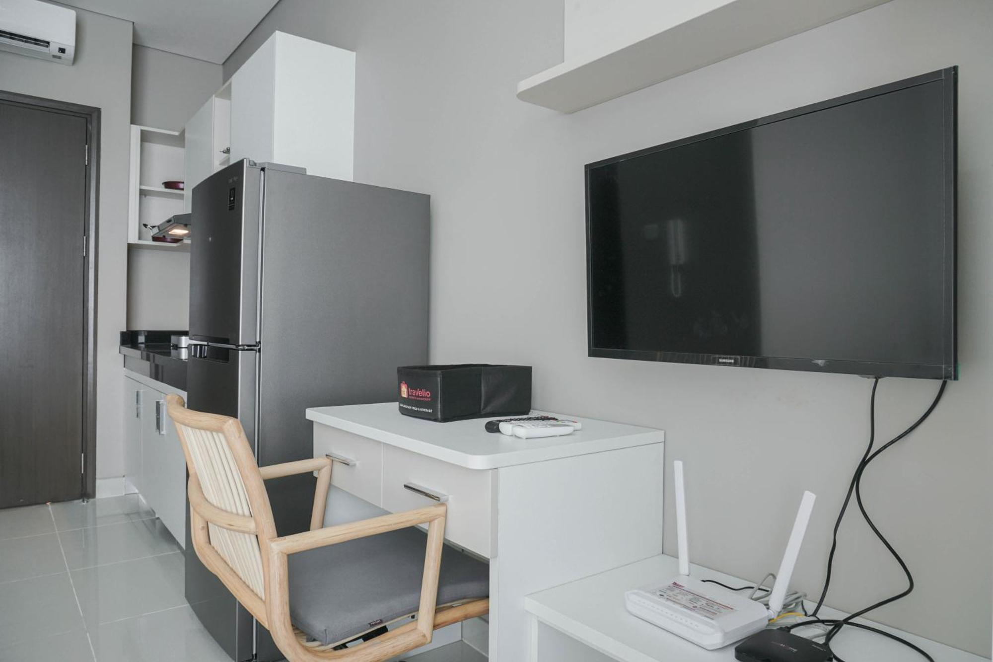 Pangsapuri Modern And Comfort At Ciputra International By Travelio Jakarta
